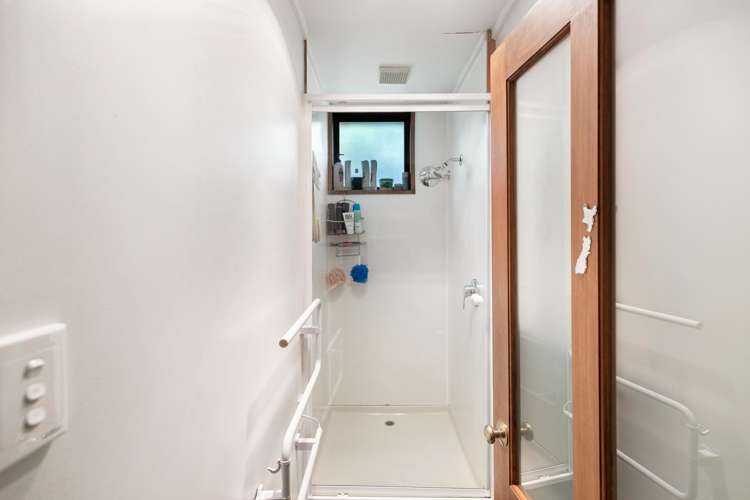 279 Fernhill Road Fernhill/Sunshine Bay_14