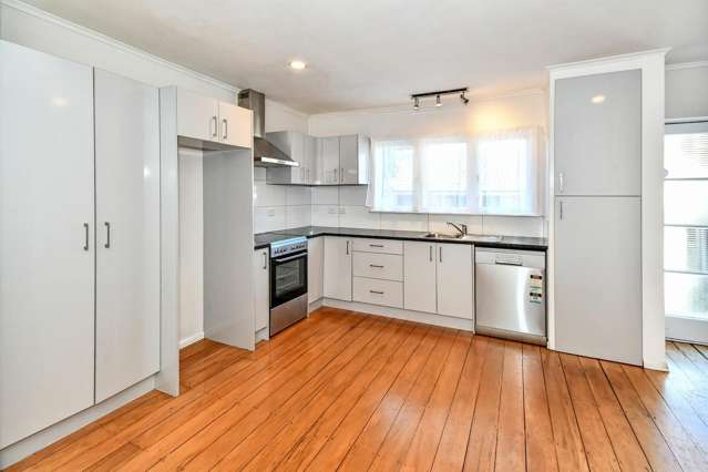 1/27 Prictor Street Papakura_2