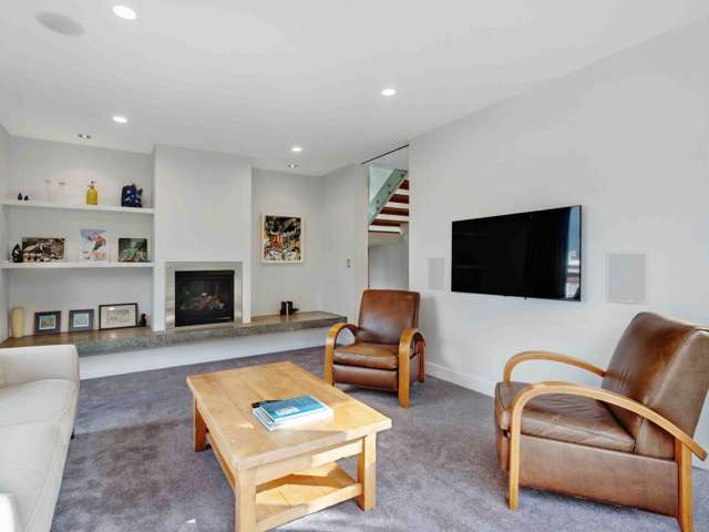 2/107 Aotea Street 1743_1