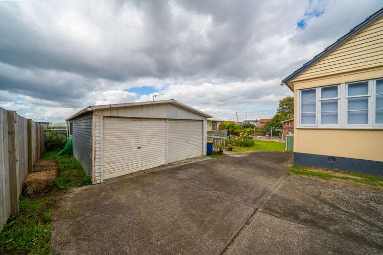 2 Fruitvale Road New Lynn_7