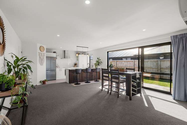 61 Northmoor Boulevard Rolleston_4