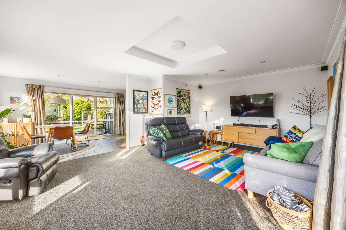 1632 Cust Road_2