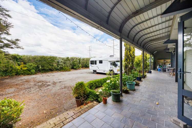 422 Gillespies Line Kairanga_16