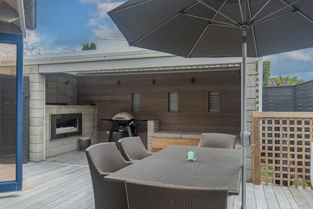 8 Courtney Close Pauanui_3