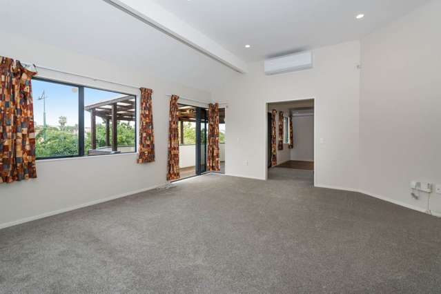 42 Goldfinch Rise Unsworth Heights_1