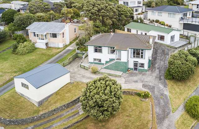 45 Hiwi Crescent Titahi Bay_2