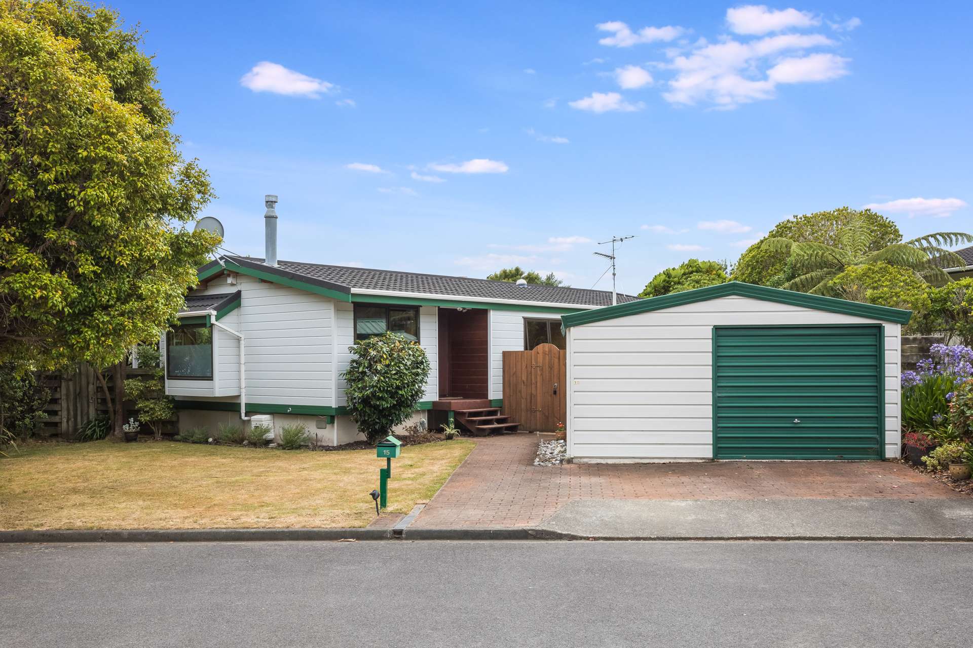 15 James Cook Drive Whitby_0