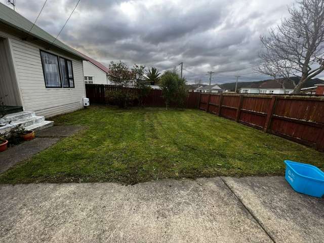 5 Shearer Crescent Naenae_1