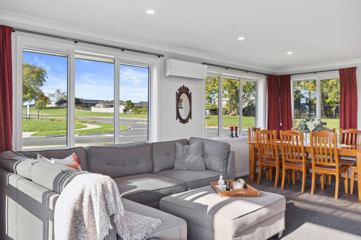 69 Cobham Drive_2
