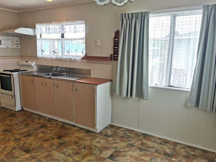 1 Prion Place One Tree Point_9