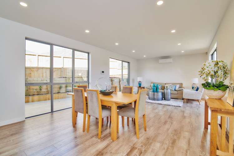 20 Arran Point Parade Orewa_16