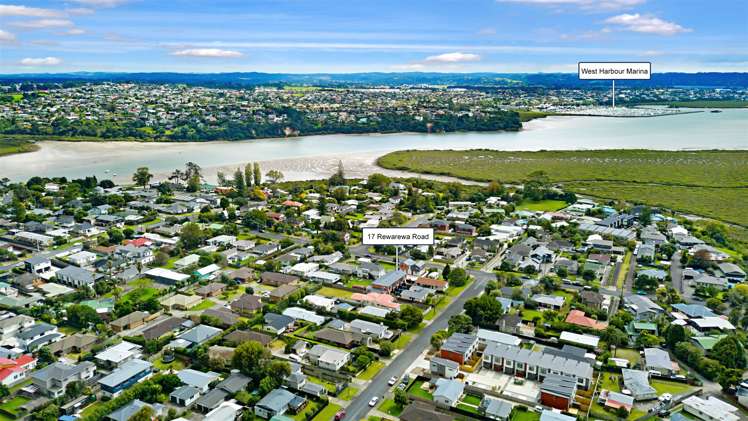 4/17 Rewarewa Road Te Atatu Peninsula_16