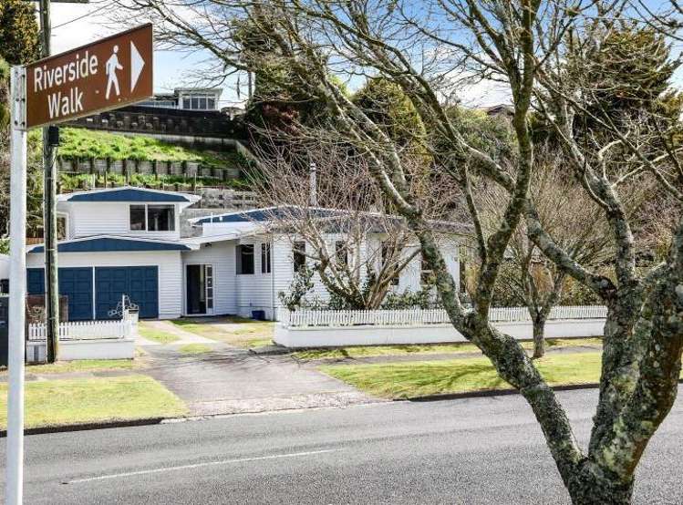 51 Awatere Avenue_0