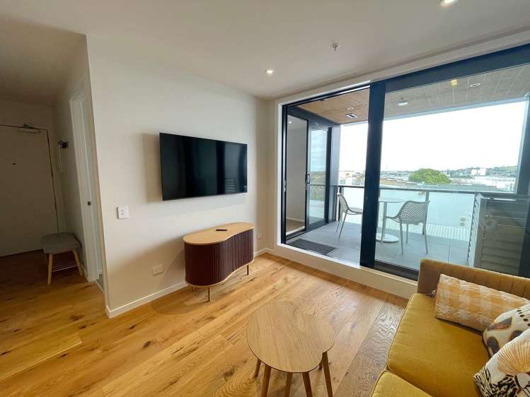 317/158 Onehunga Mall Onehunga_1