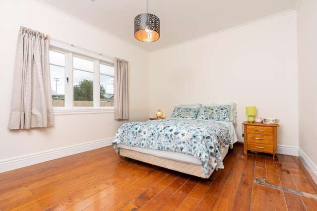 2/21C View Road Hikurangi_4