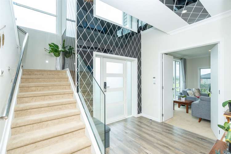 32 Mataroa Crescent Flagstaff_11