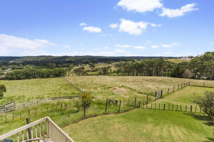 748 Ridge Road Riverhead_14