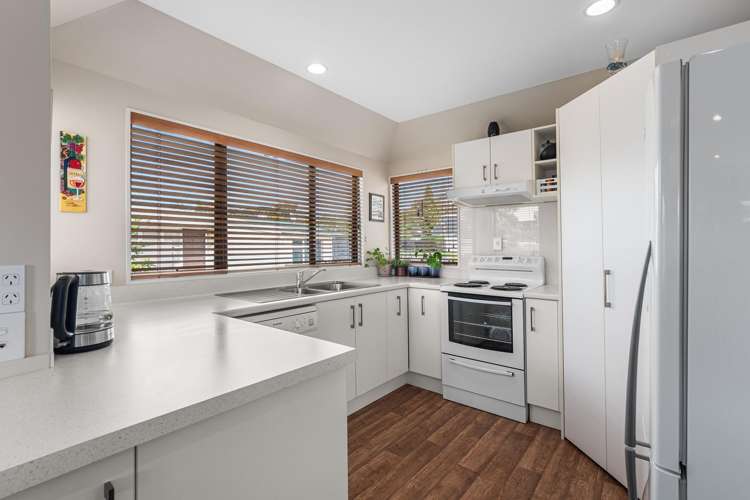 48A Pine Avenue_0