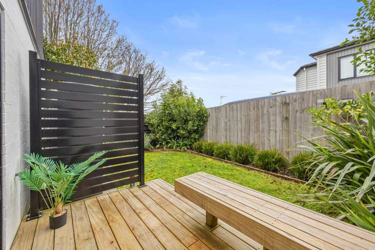22D Borrowdace Avenue Botany Downs_29