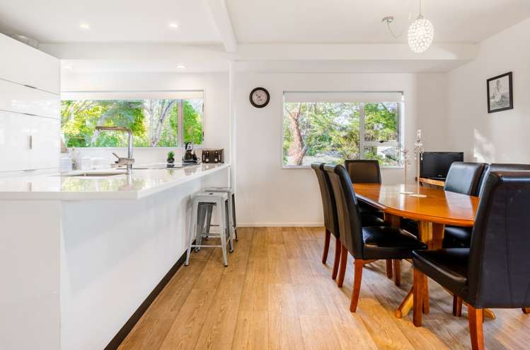 724 South Titirangi Road Titirangi_10