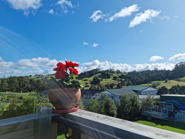 4 Hebe Lane Maungaturoto_1