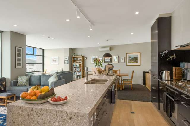 10G/9 Chews Lane 1372_3