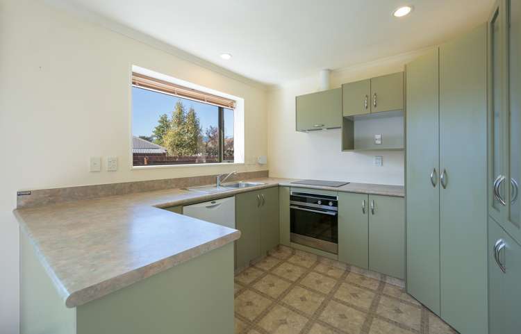 37 Starveall Street Brightwater_9