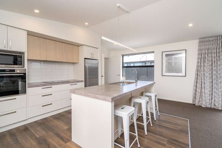 4 Aviation Lane Mosgiel_5