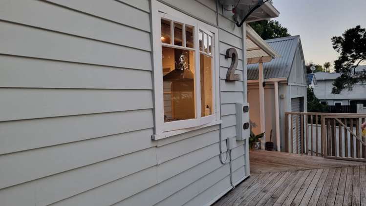 2 Seaview Avenue Northcote_23