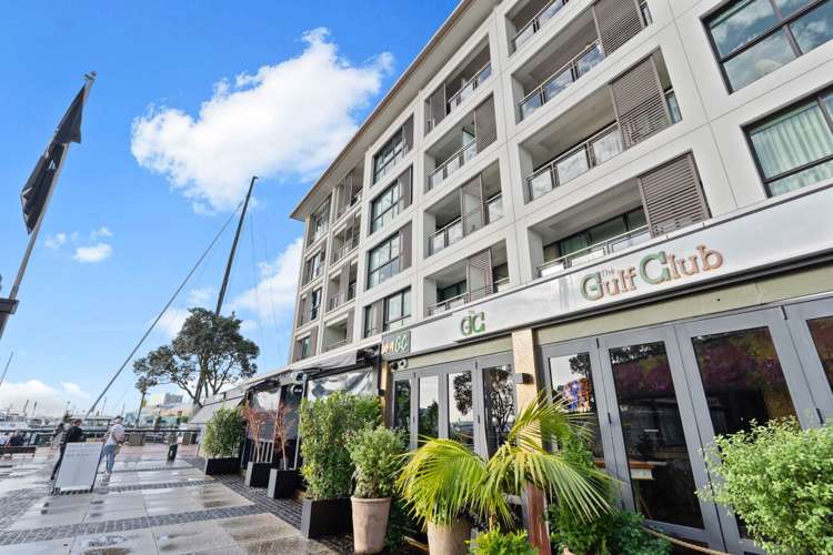 3D/99 Customs Street West City Centre_12