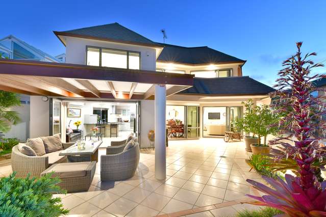 13 Joydon Place Stanmore Bay_3