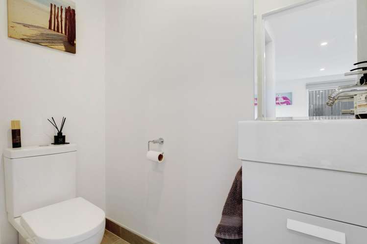 6 Kaman Seasprite Road Hobsonville_23