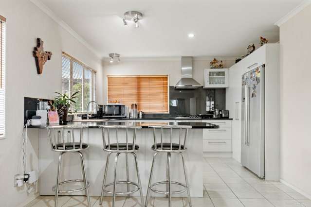 8 Mckittrick Avenue Flat Bush_3