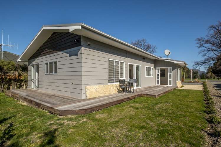 34 Jacks Pass Road Hanmer Springs_17