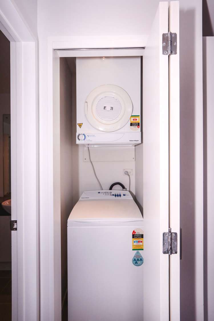 B2/71 Spencer Road Oteha_11