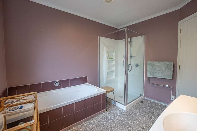 54 Rathmore Street West End_13