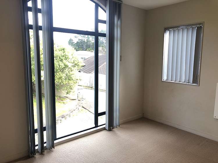 11 Ian Marwick Place Birkenhead North Shore City Houses for Rent