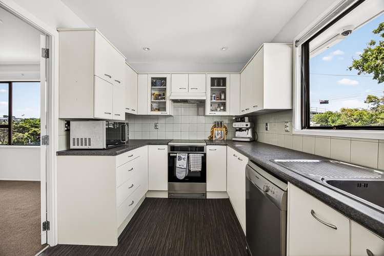 23 Marae Road Greenhithe_6