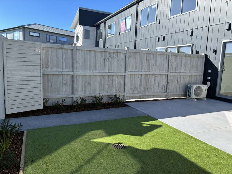 101 WAITUARUA DRIVE "Waiata Shores" Takanini_15