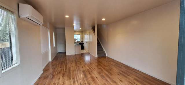 34/10 John Jennings Drive 10862_2
