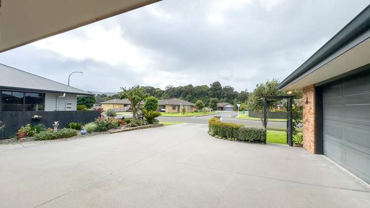 10 Merrimana Drive Thames_22