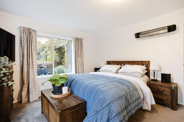 44 and 58 Hilton Road Highcliff_25