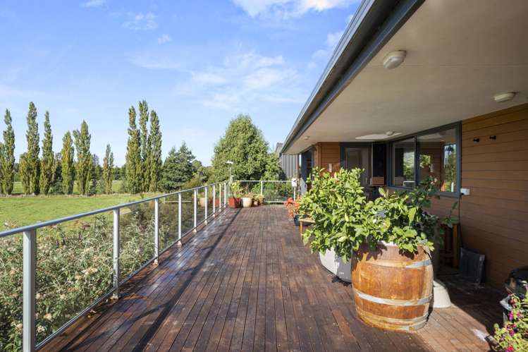 1806 Cust Road Cust_11