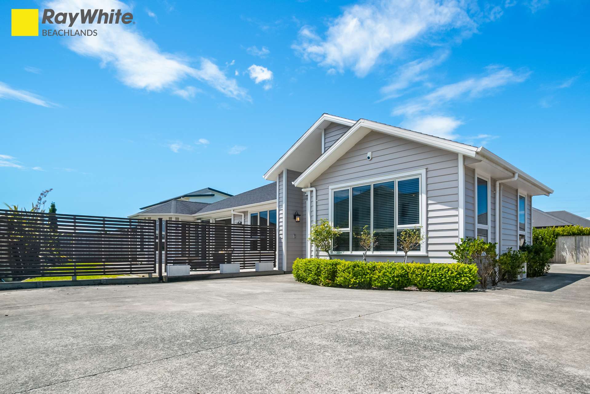 7 Reliance Crescent Beachlands_0