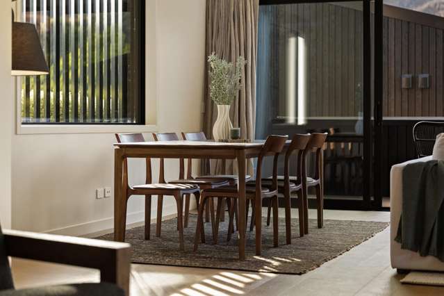 2/4 Pritchard Place Arrowtown_2