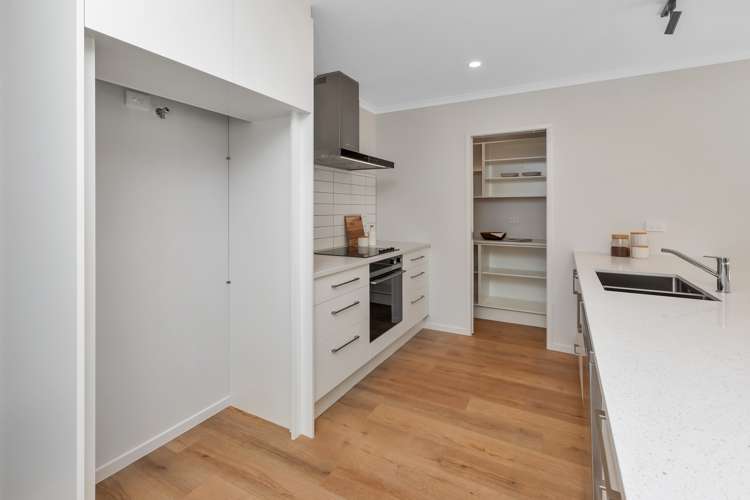 18 Royal Saint Annes Drive Kamo_18