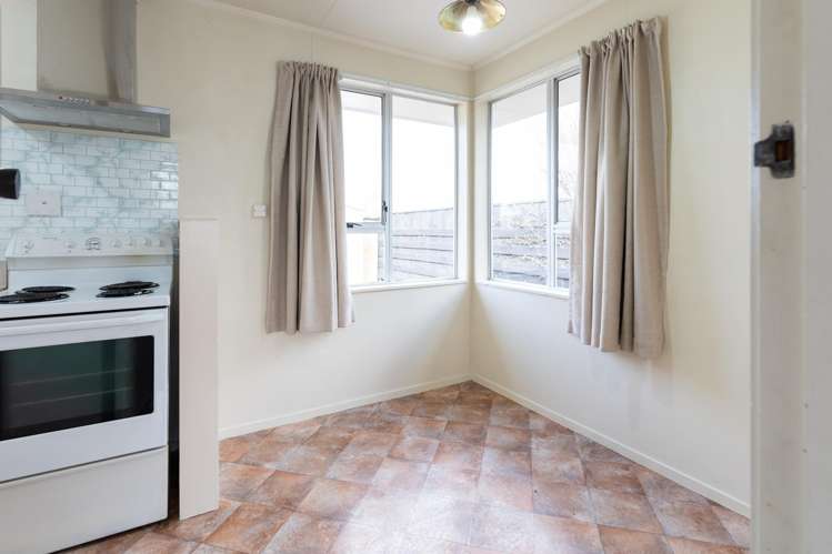 80 Benmore Avenue Cloverlea_4