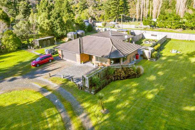 1845 State Highway 2 Kaitoke_3