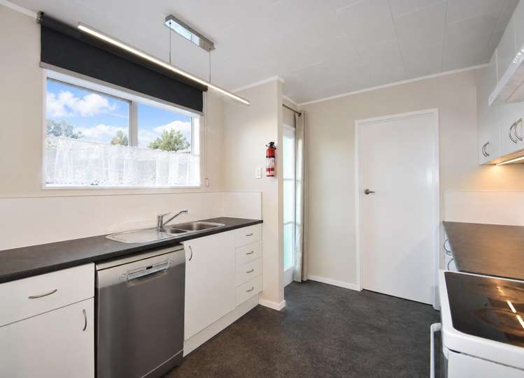 27A Wallace Road Ranui_1