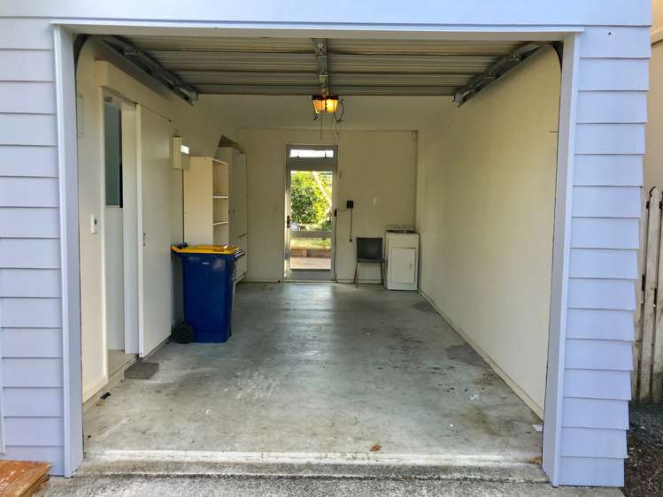 4 Albionvale Road Glen Eden_9